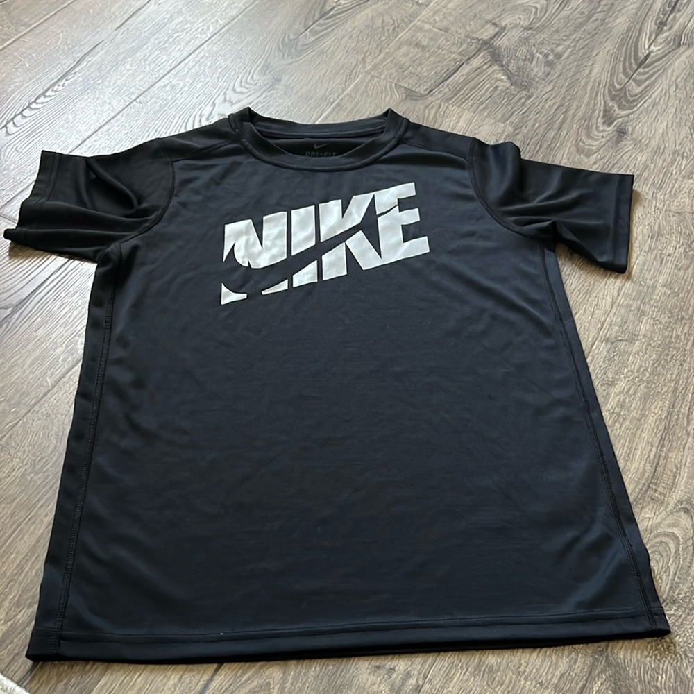 BOYS size LARGE NIKE DRI FIT shirt